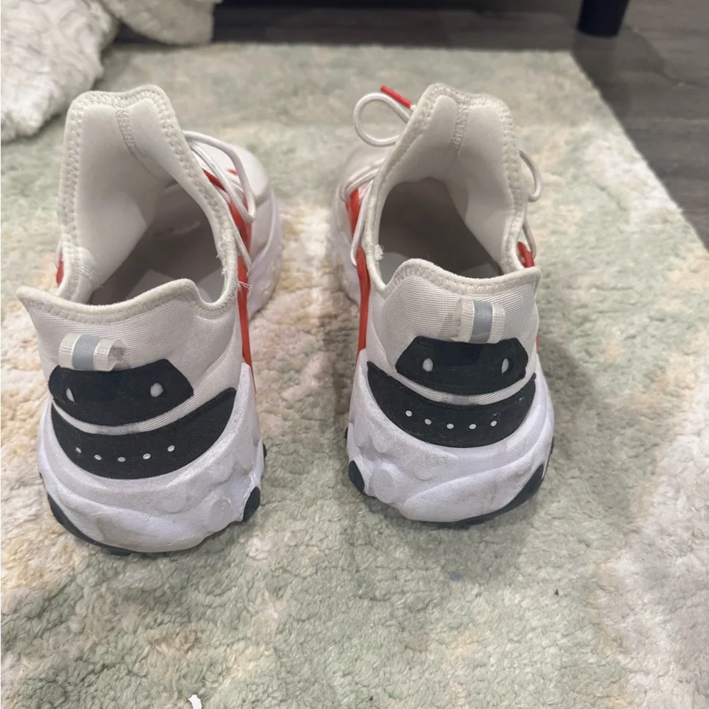 Nike React Presto “White University Red” Sneakers - Picture 4 of 6